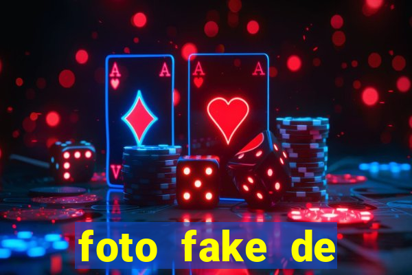 foto fake de menina cacheada